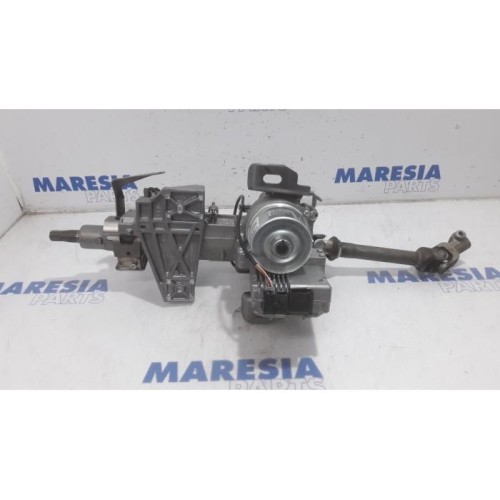 Renault - Clio - Steering column housing