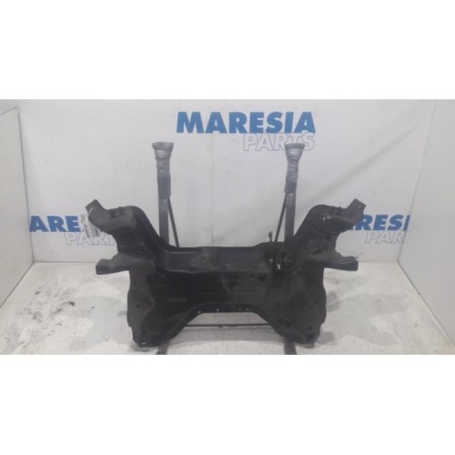 Peugeot - 5008 - Subframe