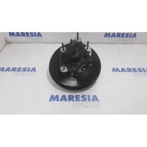 Renault - Clio - Brake servo