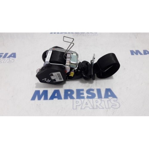 Alfa Romeo - Mito - Front seatbelt, right