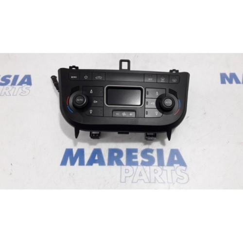 Alfa Romeo - Mito - Panneau de commandes chauffage