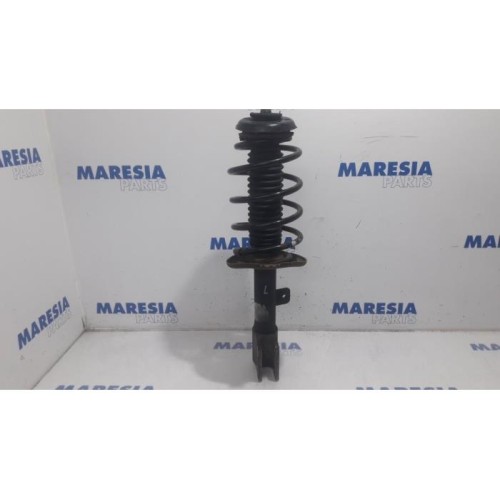 Peugeot - 308 - Front shock absorber rod, left