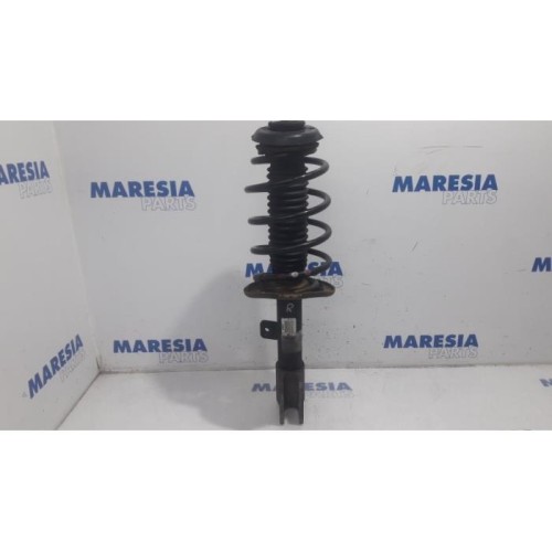 Peugeot - 308 - Front shock absorber rod, right