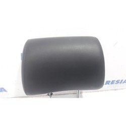 Peugeot - 5008 - Headrest