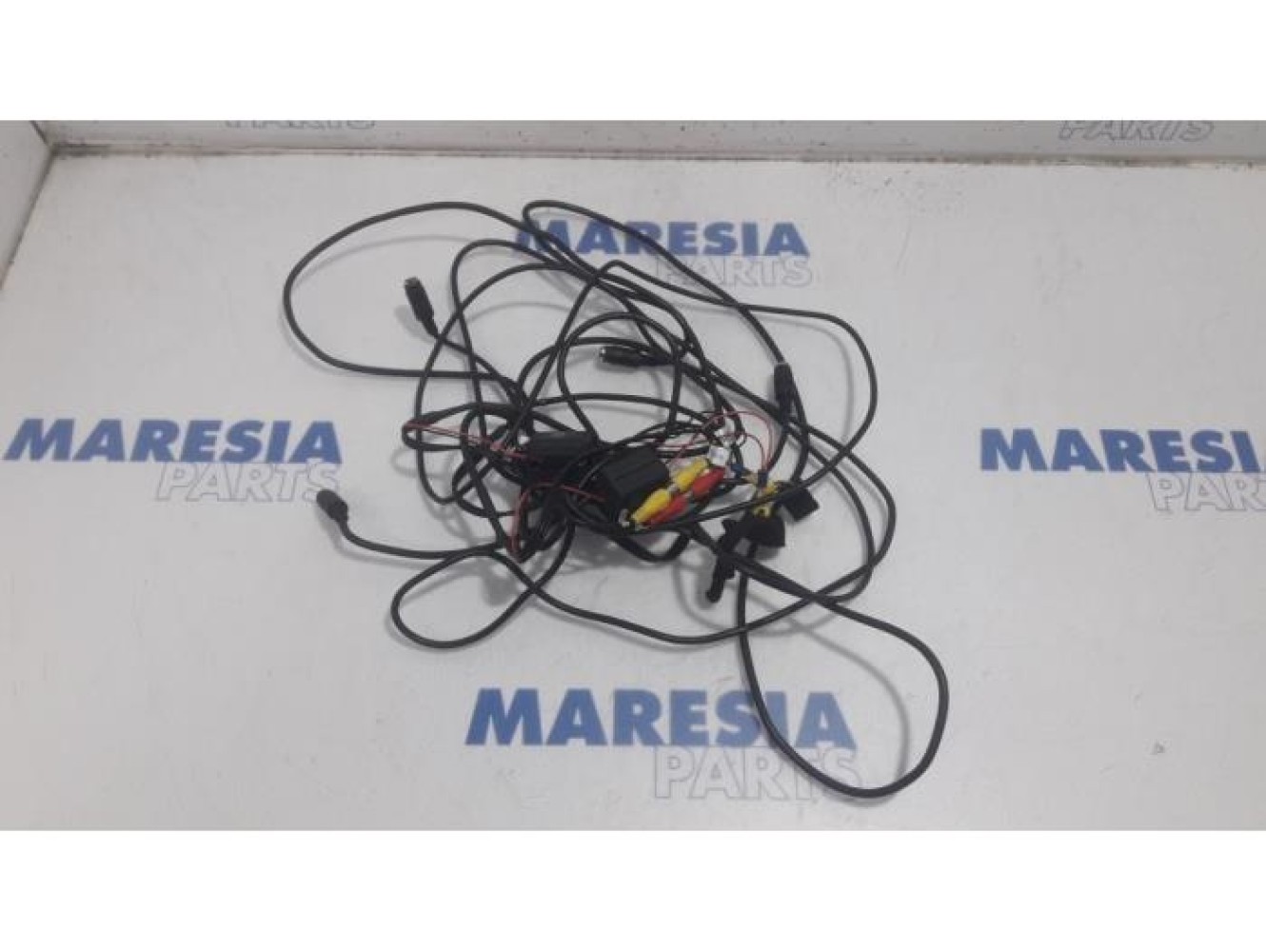 Peugeot - 5008 - Cable (miscellaneous)