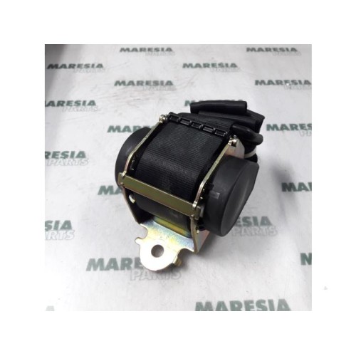 Peugeot - 407 - Sicherheitsgurt links hinten