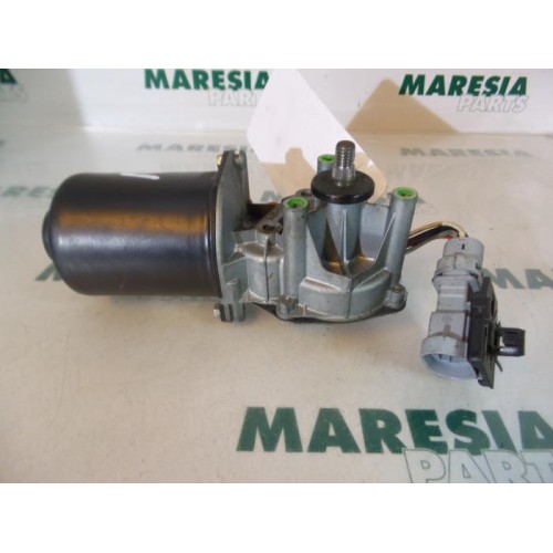 Renault - Kangoo - Front wiper motor
