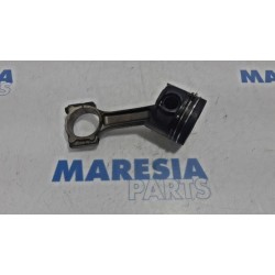 Renault - Scenic - Connecting rod