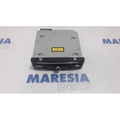 Peugeot - 5008 - Radio CD player