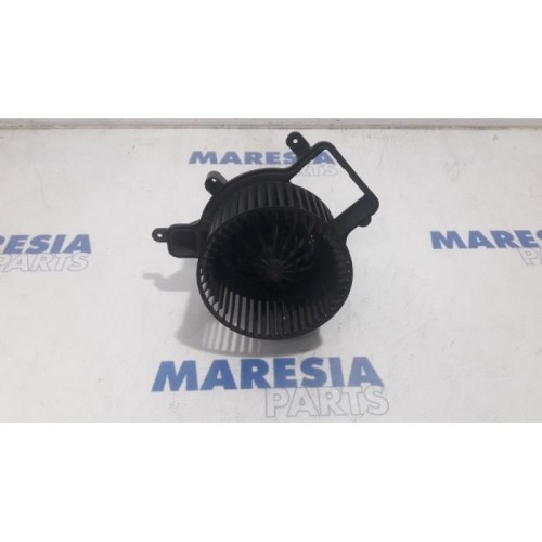 Peugeot - 5008 - Heating and ventilation fan motor