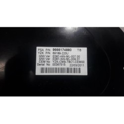Peugeot - 5008 - Instrument panel