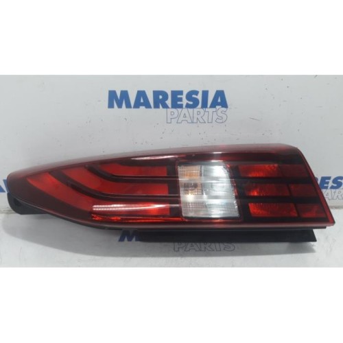 Peugeot - Partner - Taillight, right