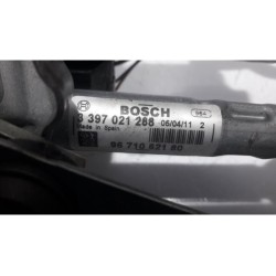 Peugeot - 5008 - Front wiper motor