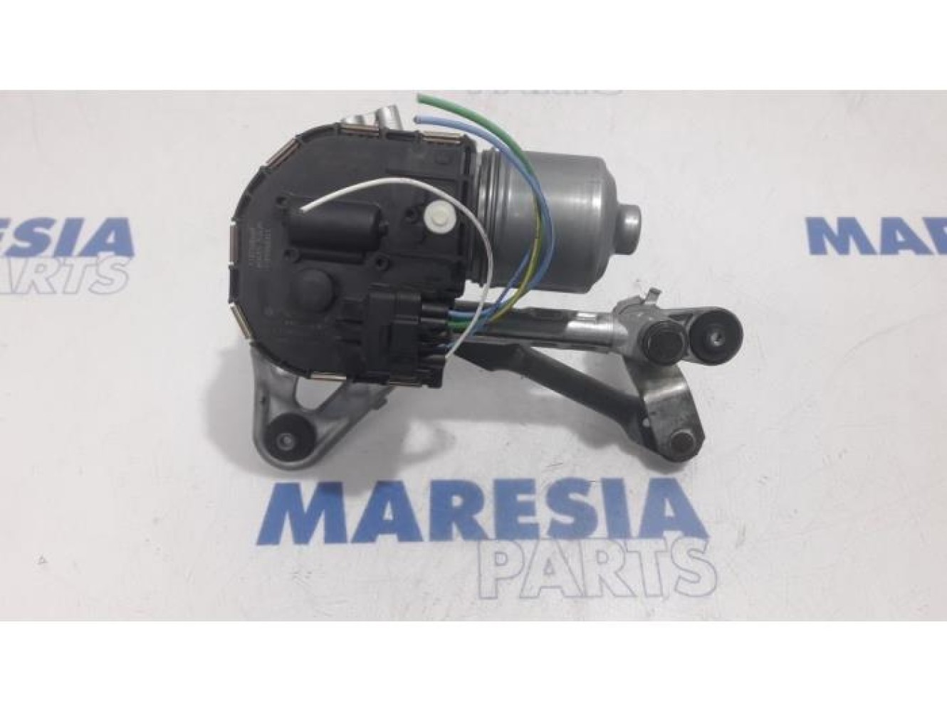 Peugeot - 5008 - Front wiper motor