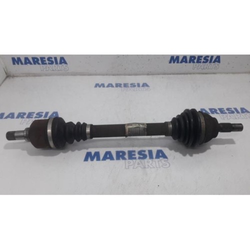 Peugeot - 5008 - Front drive shaft, left