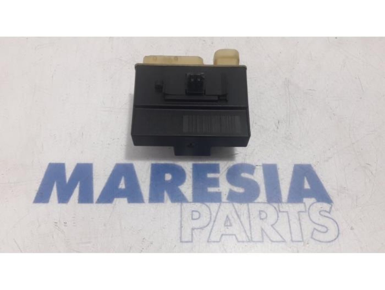 Citroen - C5 - Relay