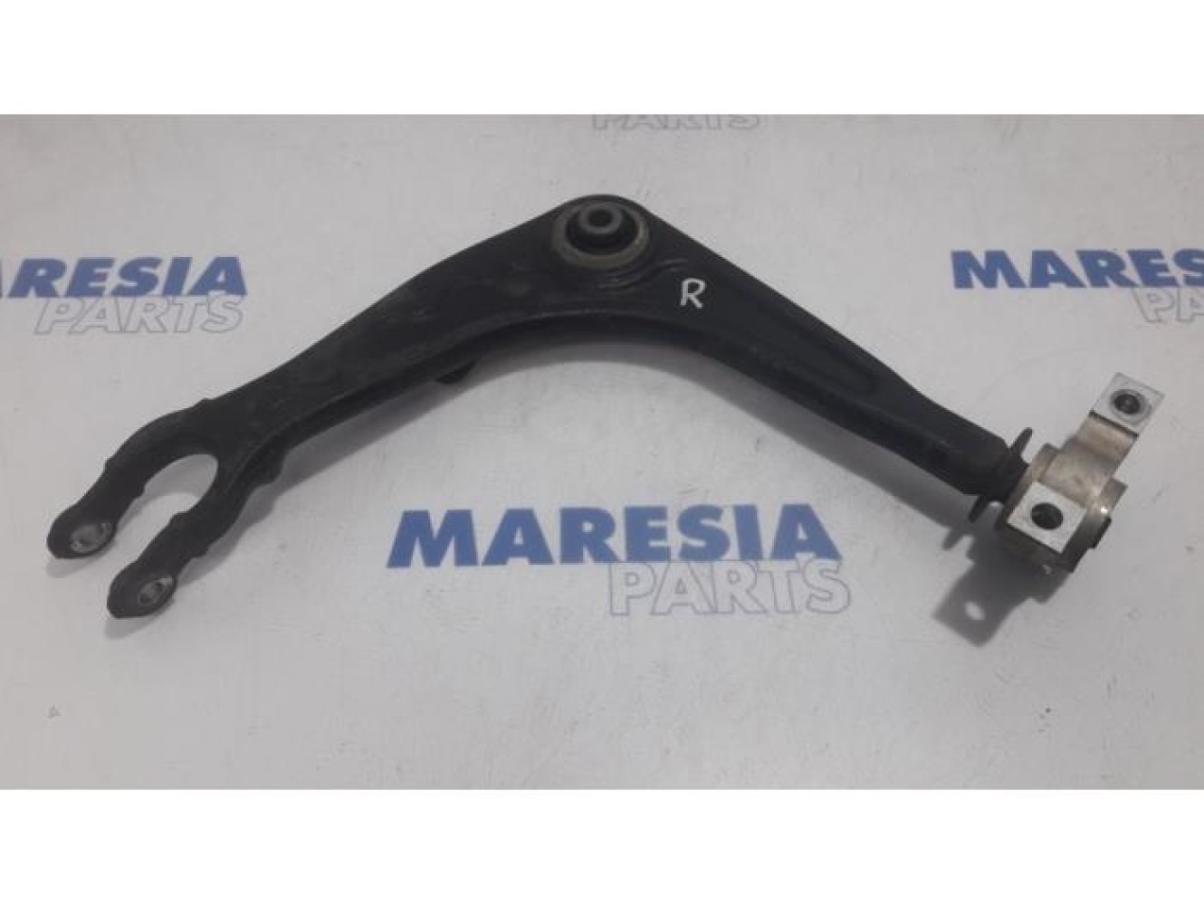 Citroen - C5 - Front lower wishbone, right