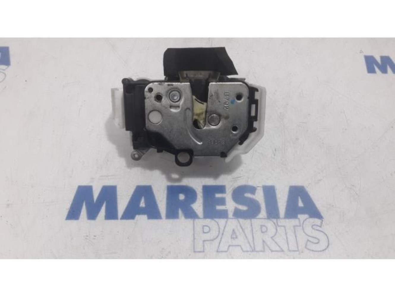 Fiat - Doblo - Sliding door lock mechanism, right