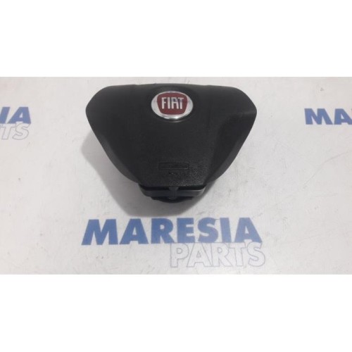 Fiat - Doblo - Left airbag (steering wheel)