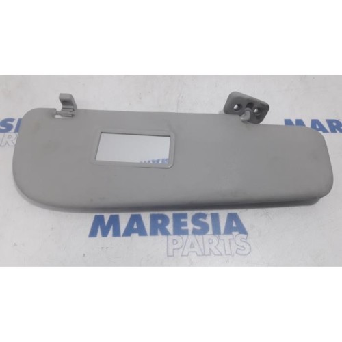 Fiat - Doblo - Sun visor