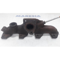 Renault - Scenic - Exhaust manifold