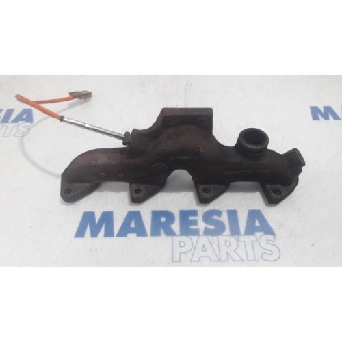 Renault - Scenic - Exhaust manifold