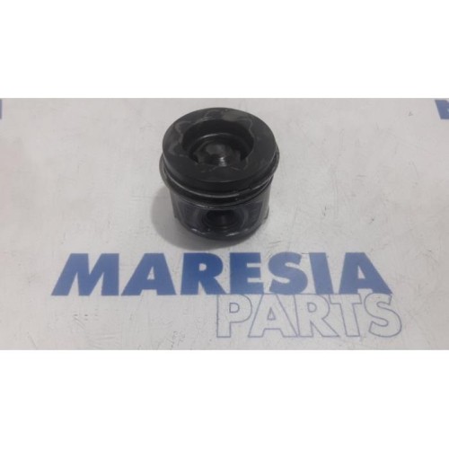 Renault - Scenic - Piston