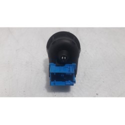 Peugeot - Partner - Mirror switch