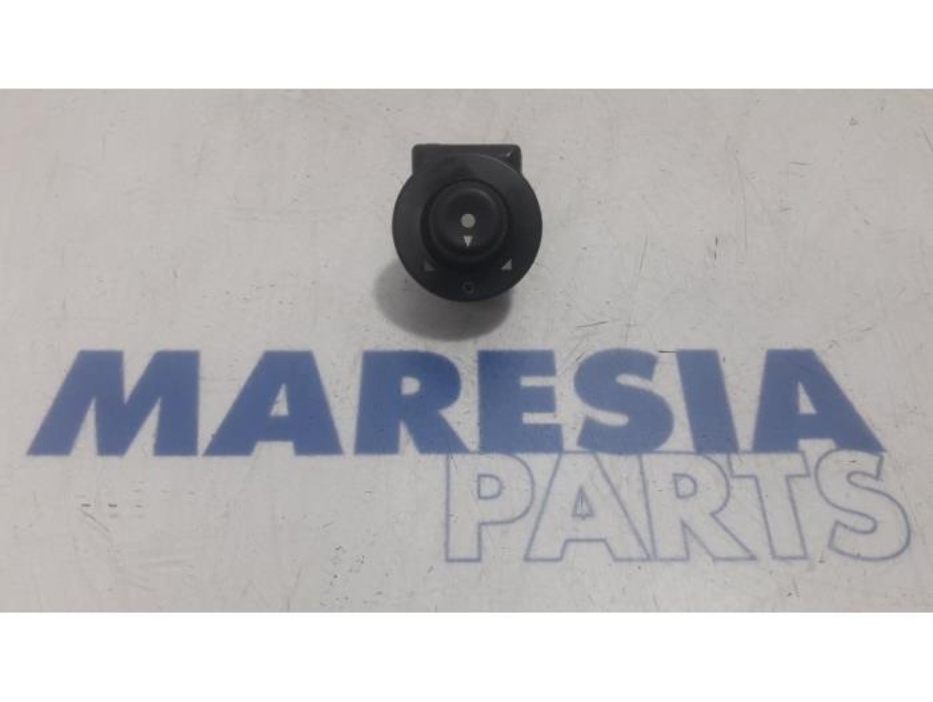 Peugeot - Partner - Mirror switch