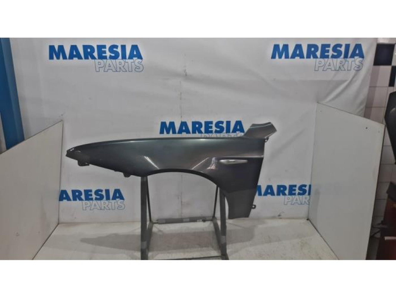 Alfa Romeo - Brera - Front wing, left
