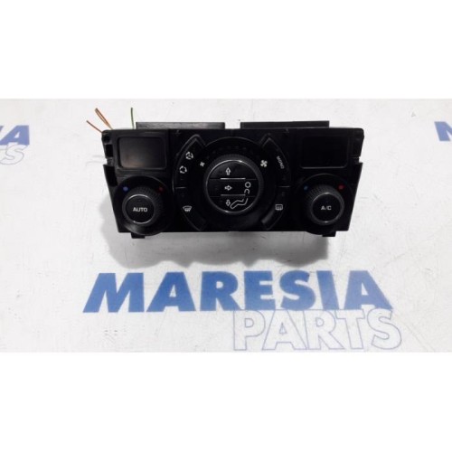 Peugeot - 3008 - Heater control panel