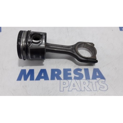 Citroen - Berlingo - Piston