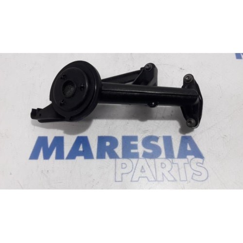 Citroen - Berlingo - Oil suction pipe