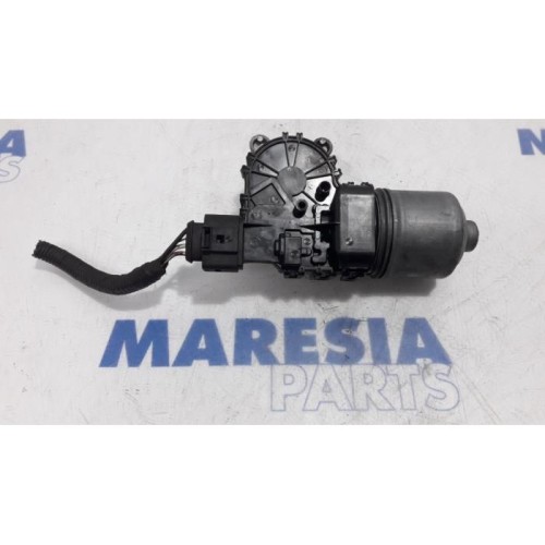 Fiat - Doblo - Front wiper motor