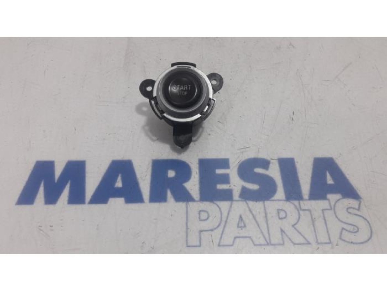 Alfa Romeo - Brera - Start/stop switch