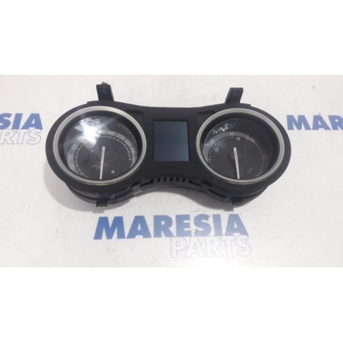 Alfa Romeo - Brera - Instrument panel