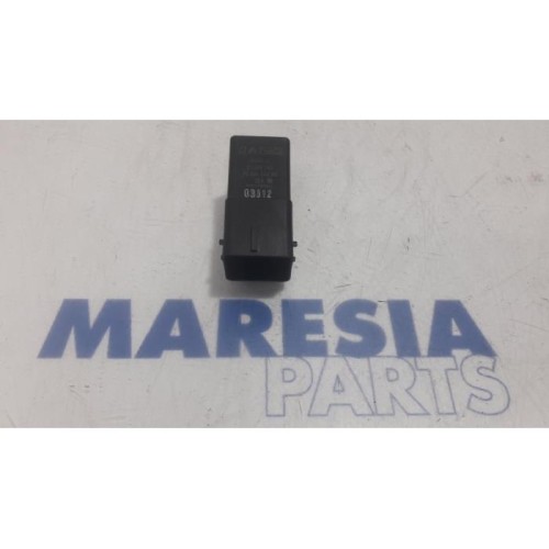 Peugeot - 3008 - Glow plug relay