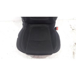 Renault - Megane - Sitz rechts