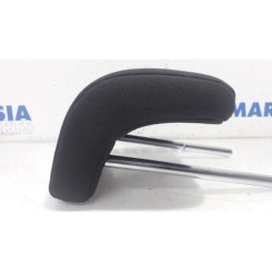 Peugeot - 3008 - Headrest