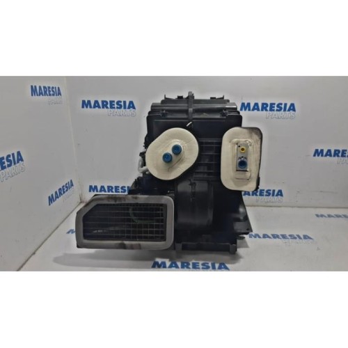 Renault - Scenic - Heater housing