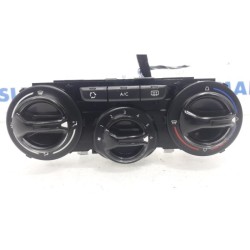 Peugeot - 208 - Panneau de commandes chauffage