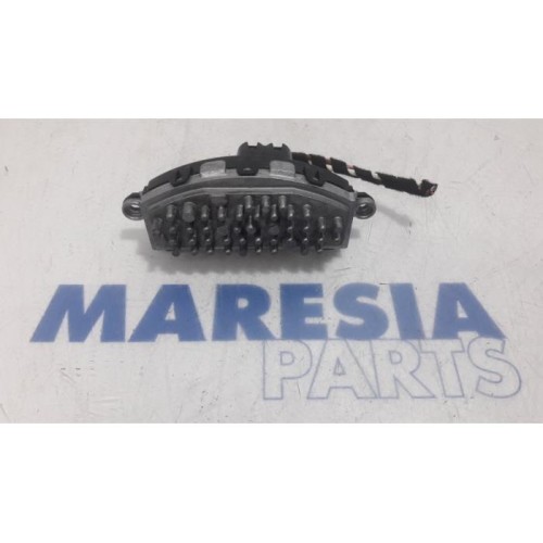 Renault - Megane - Heater resistor