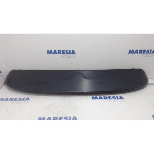 Citroen - C4 Picasso - Spoiler