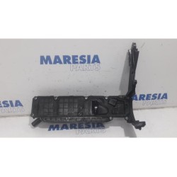 Citroen - Berlingo - Rocker cover