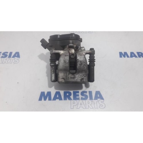 Renault - Scenic - Rear brake calliper, right