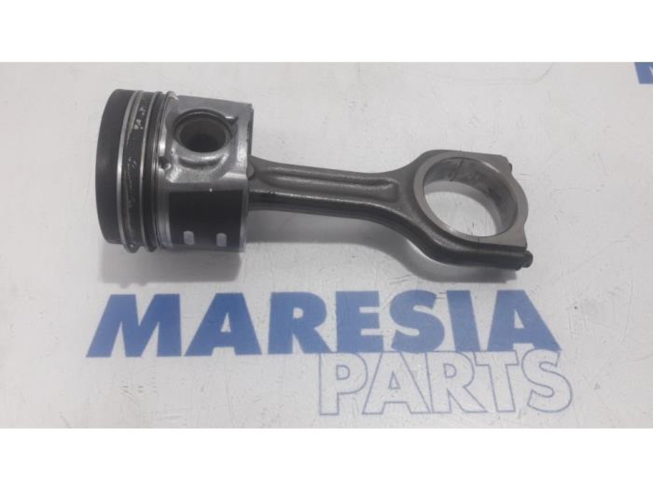 Citroen - C4 Cactus - Piston