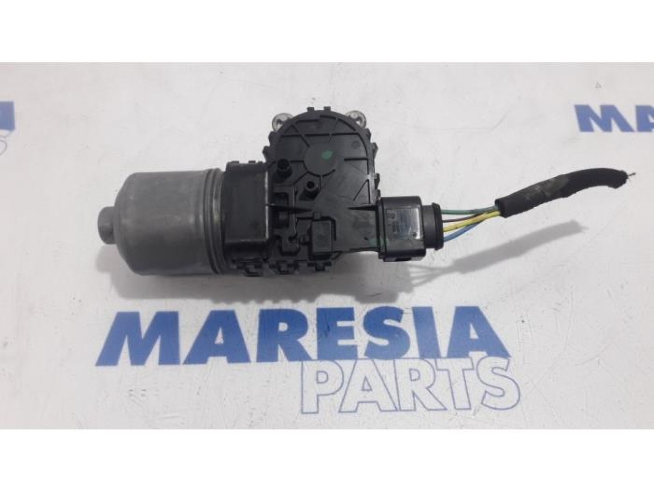 Peugeot - 208 - Front wiper motor