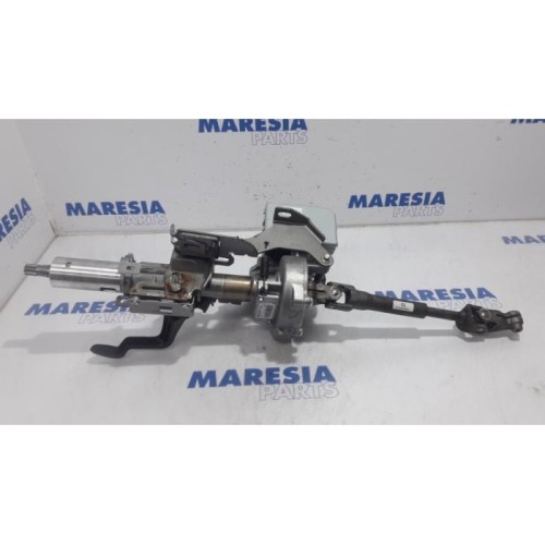 Renault - Megane - Steering column housing