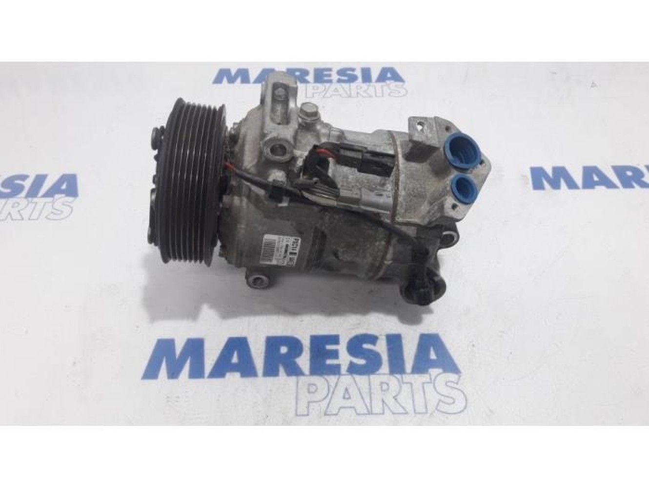 Renault - Megane - Air conditioning pump
