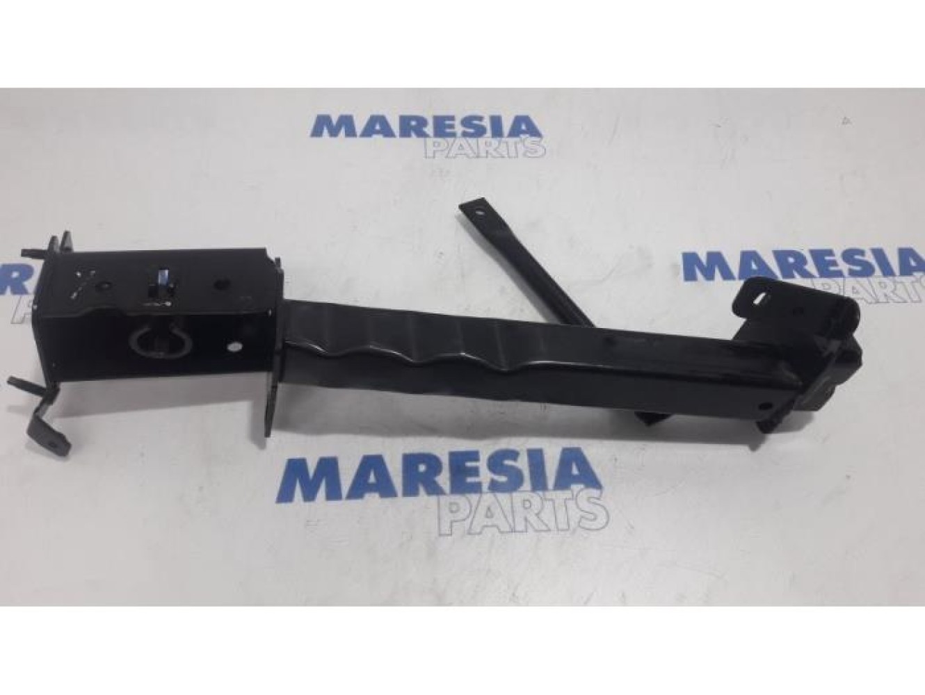 Renault - Megane - Subframe